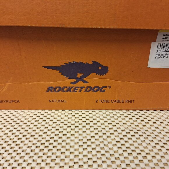 Women's Rocket Dog 2 Tone Cable Knit Boot - Size 8M - Picture 8 of 8